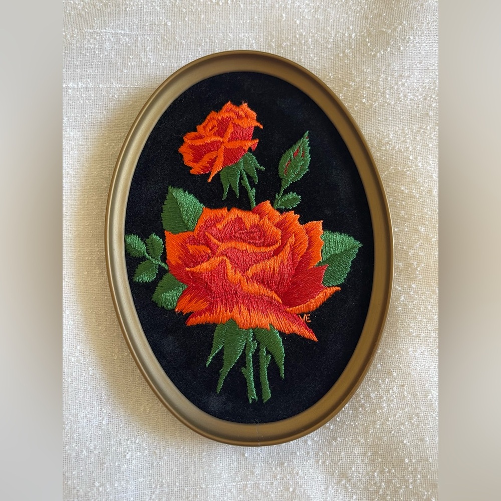Vintage Embroidered Vibrant Orange Roses Wall Artwork Ecstasy Giftware